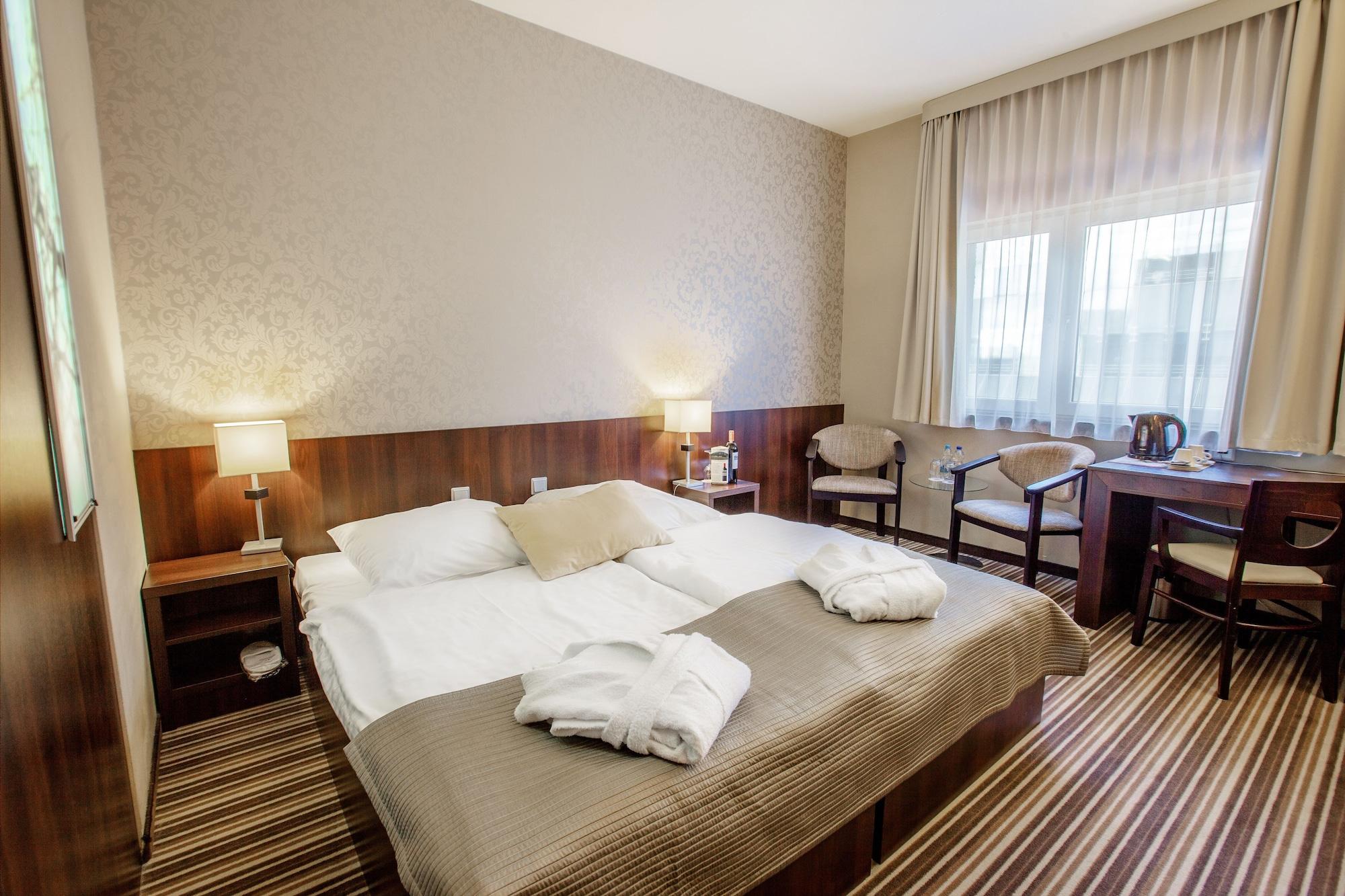 Park Hotel Diament Wroclaw Dış mekan fotoğraf